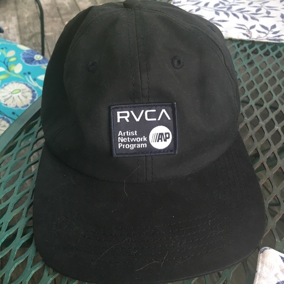 Rvca Shallow Fit Black Snapback Hat 